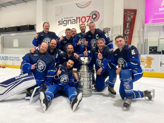 Altrincham Jets lifting the 2024 Tier 1 title